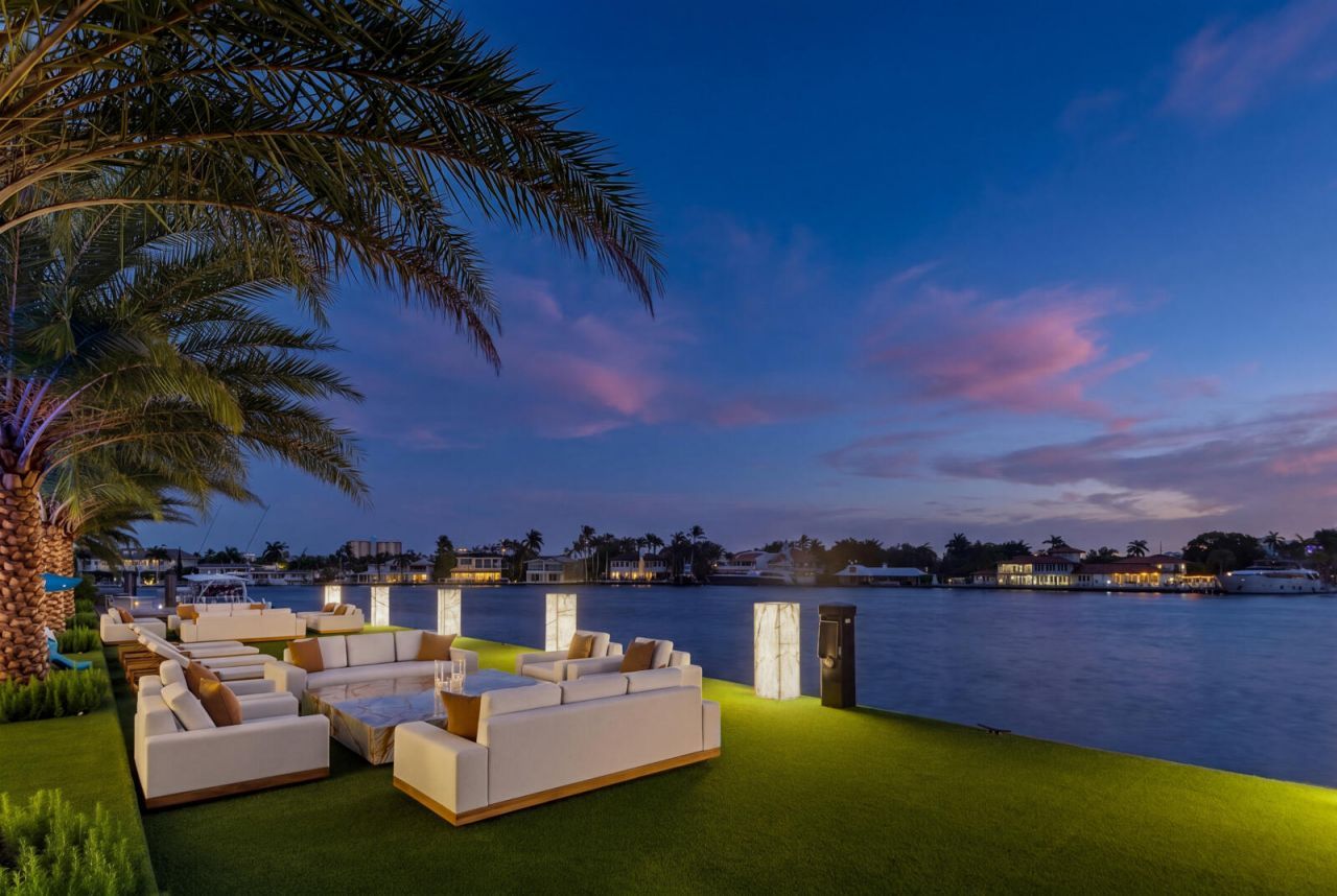 513 Middle River Drive, Fort Lauderdale, FL 33304 Photo