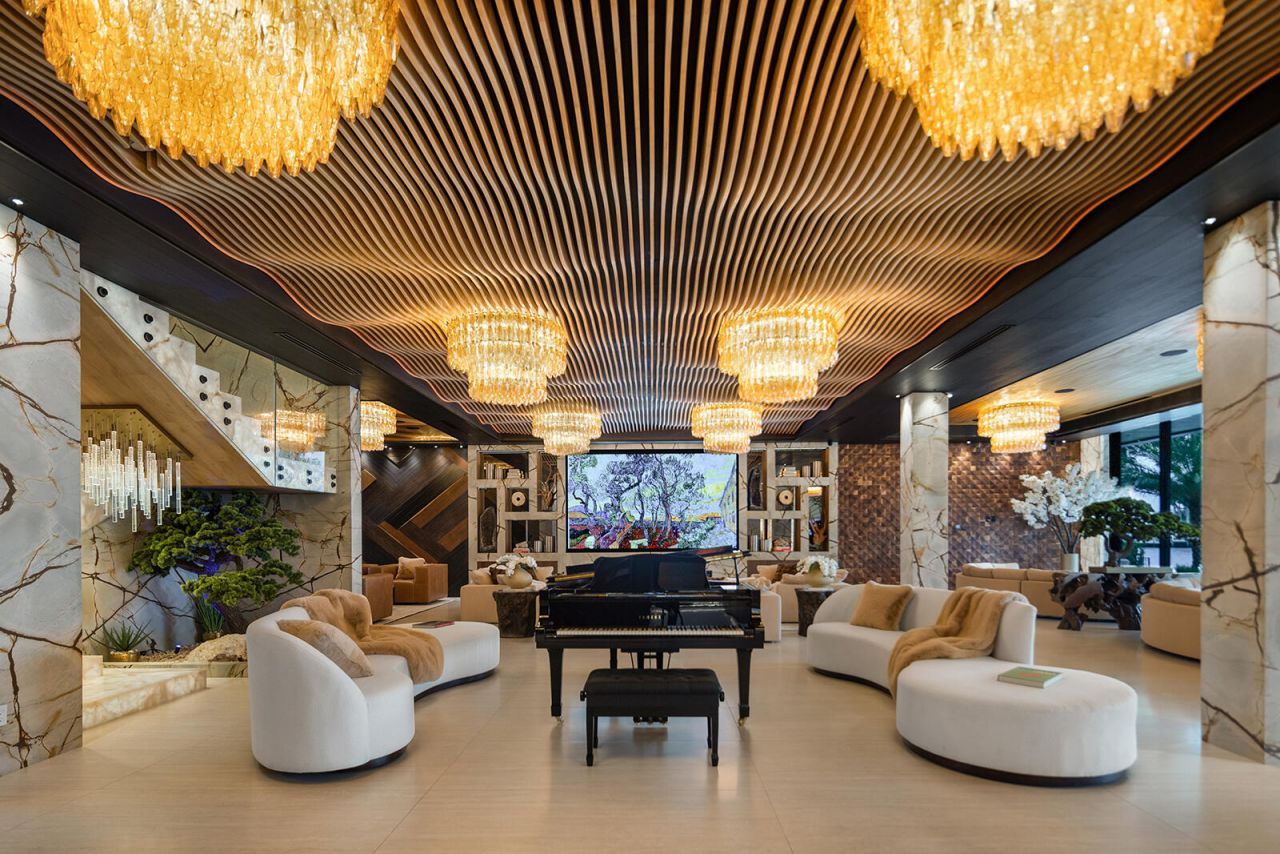 513 Middle River Drive, Fort Lauderdale, FL 33304 Photo