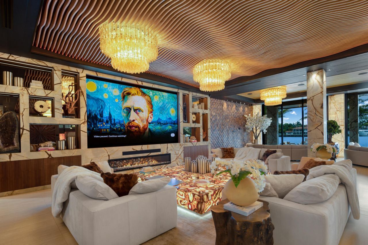 513 Middle River Drive, Fort Lauderdale, FL 33304 Photo