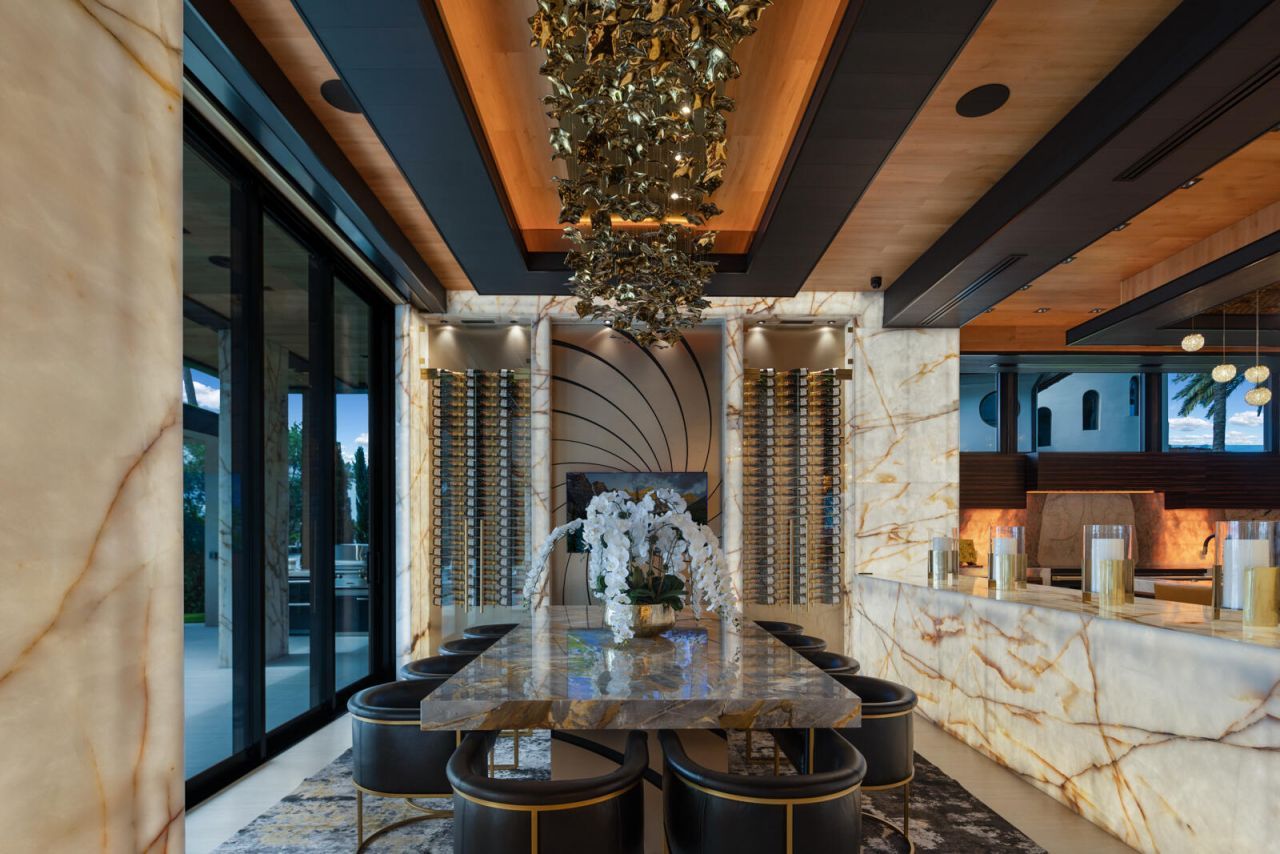 513 Middle River Drive, Fort Lauderdale, FL 33304 Photo