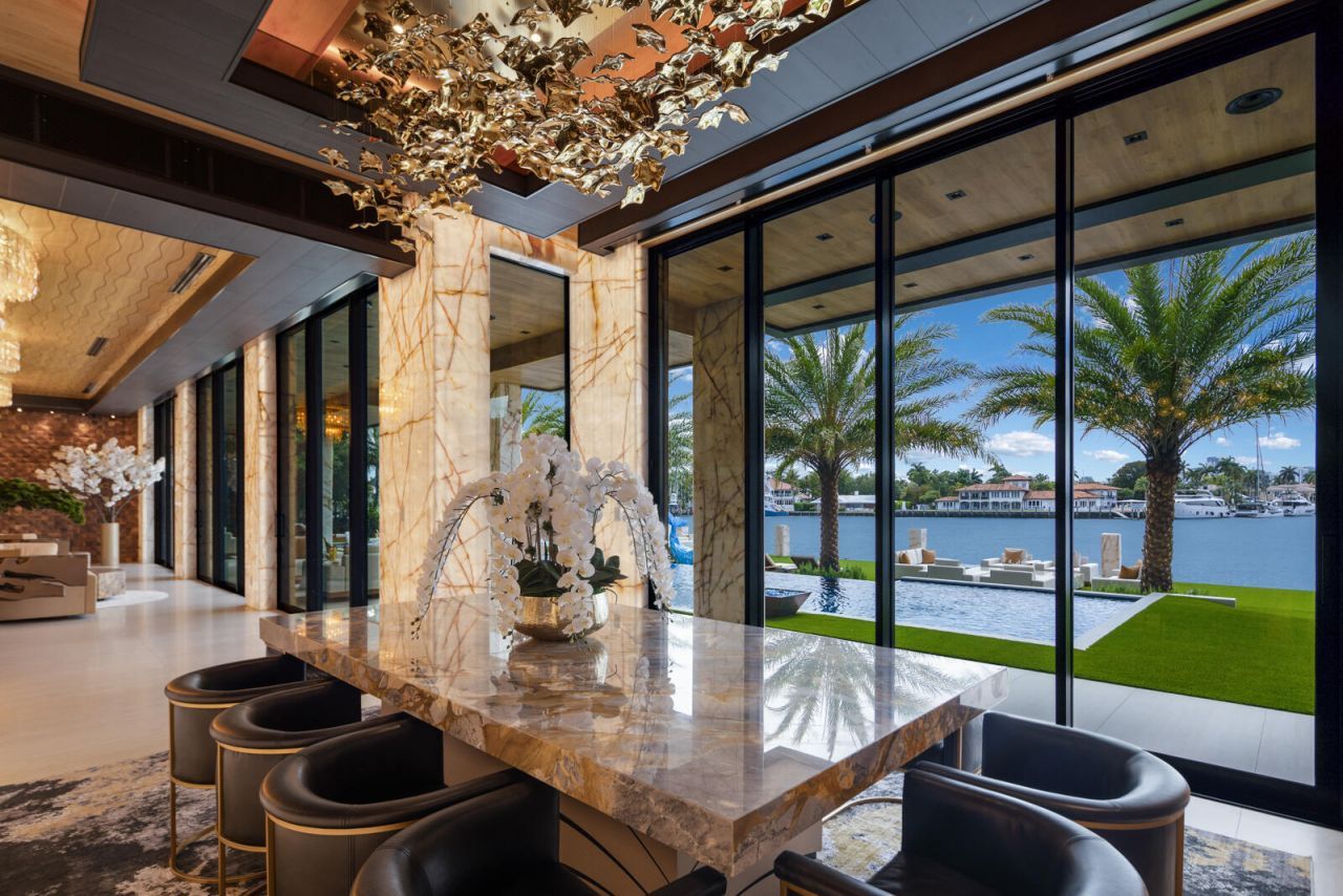 513 Middle River Drive, Fort Lauderdale, FL 33304 Photo