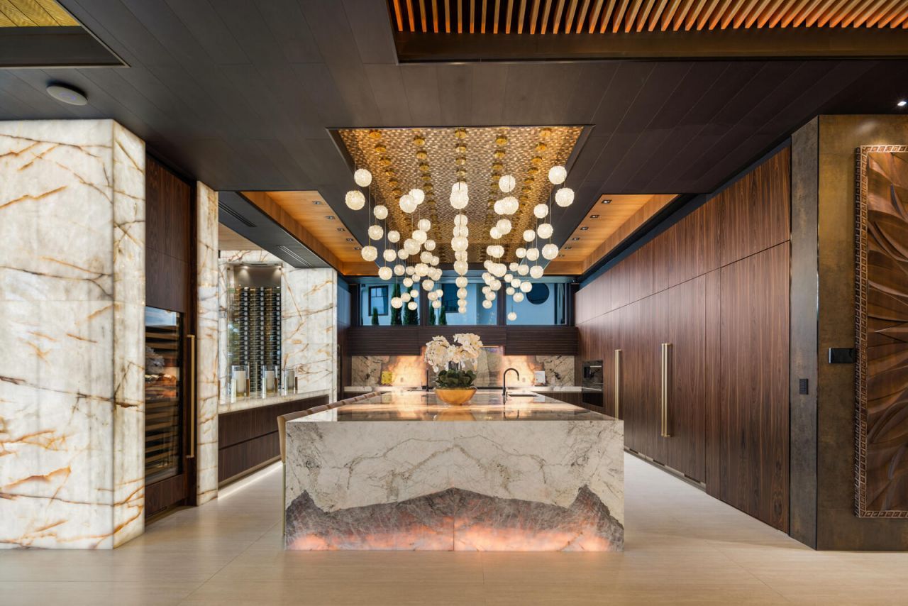 513 Middle River Drive, Fort Lauderdale, FL 33304 Photo