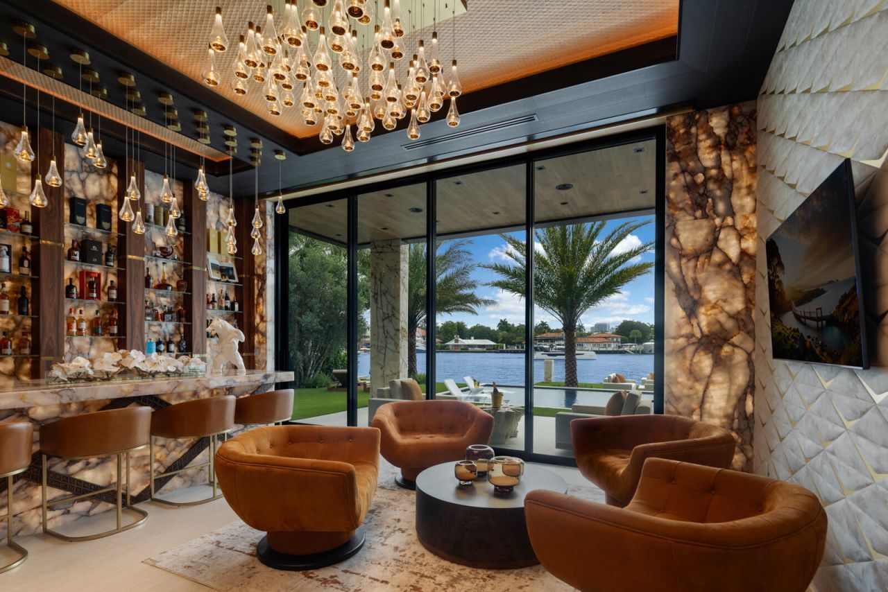 513 Middle River Drive, Fort Lauderdale, FL 33304 Photo