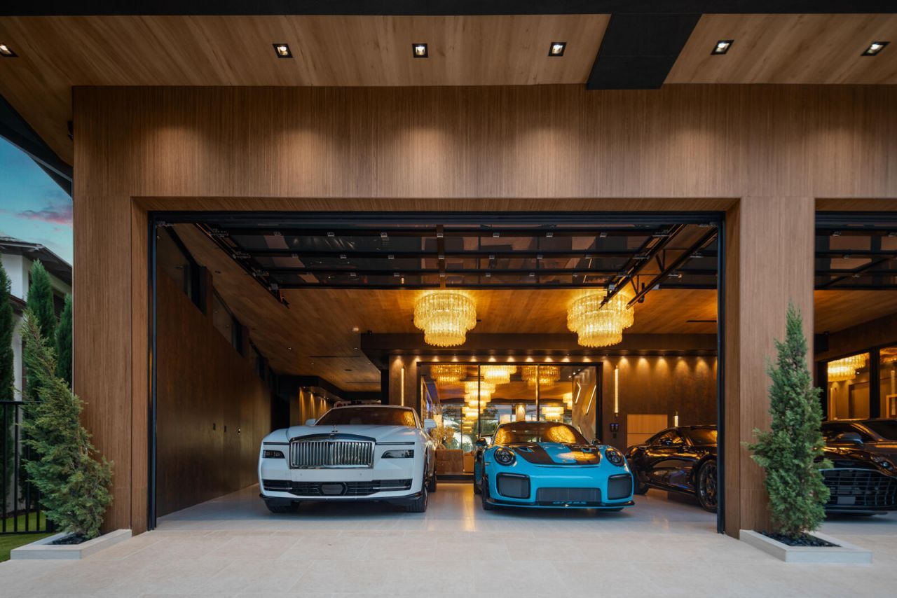 513 Middle River Drive, Fort Lauderdale, FL 33304 Photo