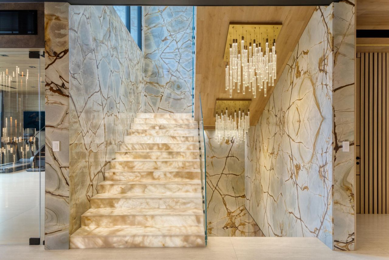 513 Middle River Drive, Fort Lauderdale, FL 33304 Photo