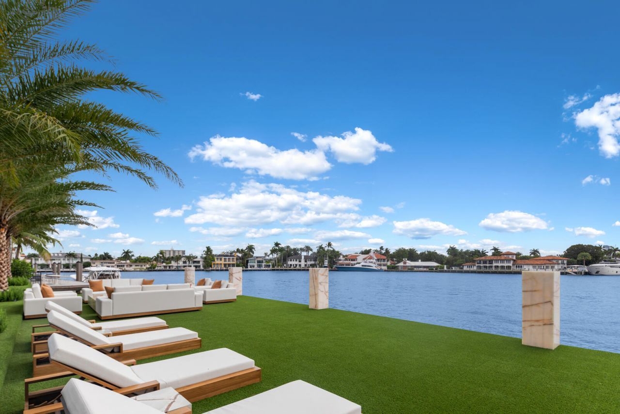 513 Middle River Drive, Fort Lauderdale, FL 33304 Photo