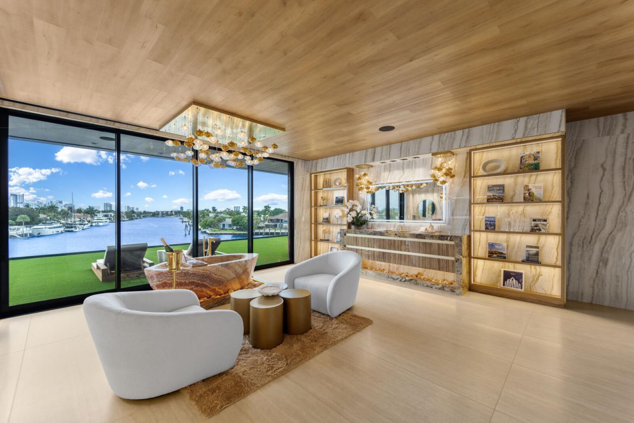 513 Middle River Drive, Fort Lauderdale, FL 33304 Photo