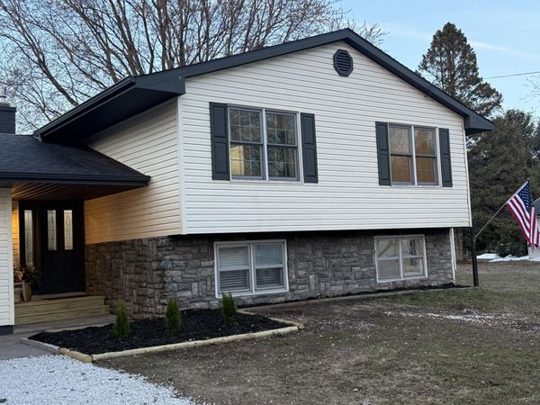 1119 E Spruce ST, Sault Ste Marie, MI 49783