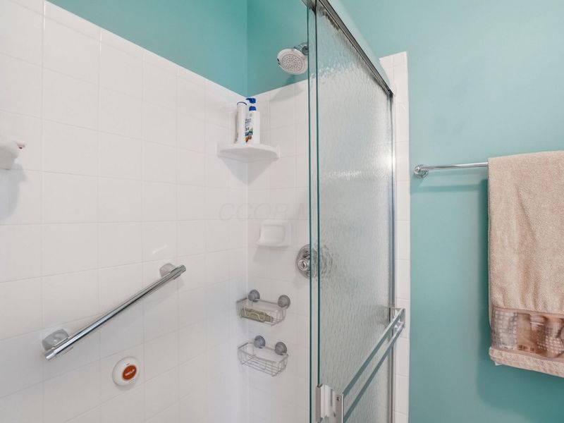 6000 Deansboro Drive , Westerville, OH 43081 Photo 23