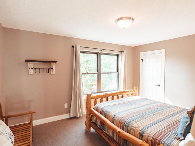 12039 Flowers Road , Rockbridge, OH 43149 Photo 21