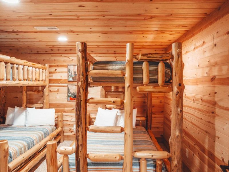 12039 Flowers Road , Rockbridge, OH 43149 Photo 37