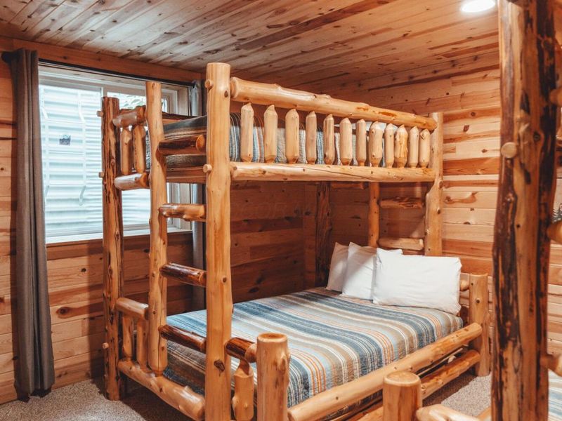 12039 Flowers Road , Rockbridge, OH 43149 Photo 38