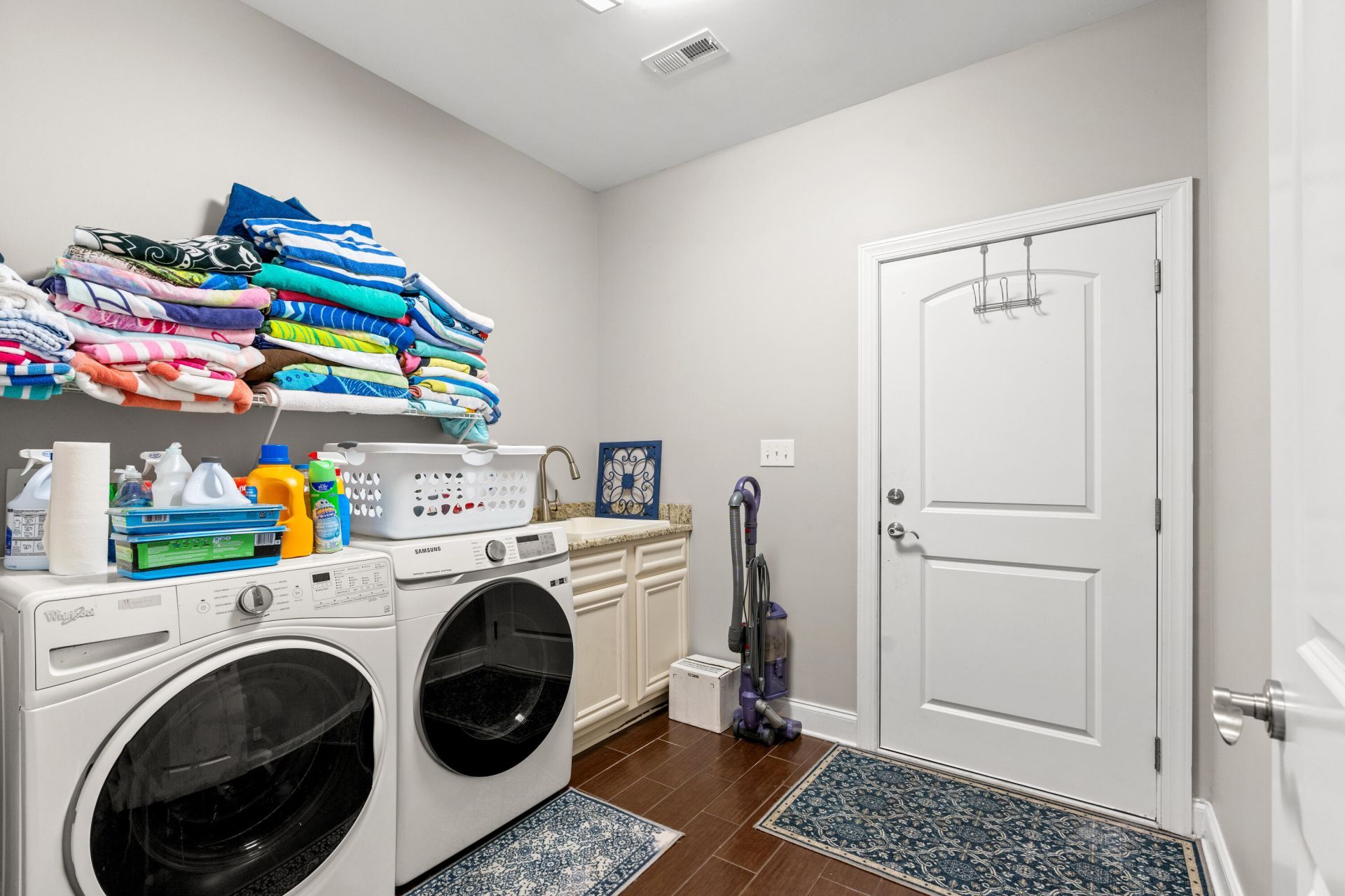 8491 Juxa Drive Photo 32