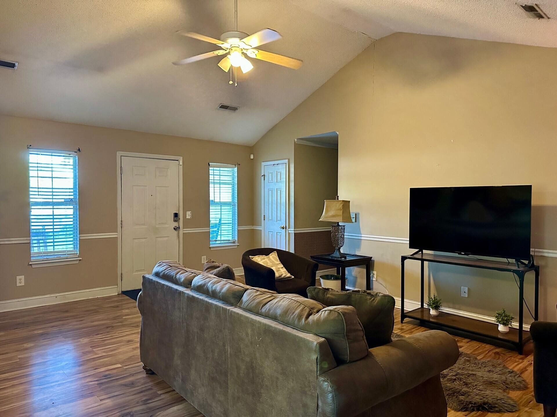 2017 Limpet Lane Photo 7