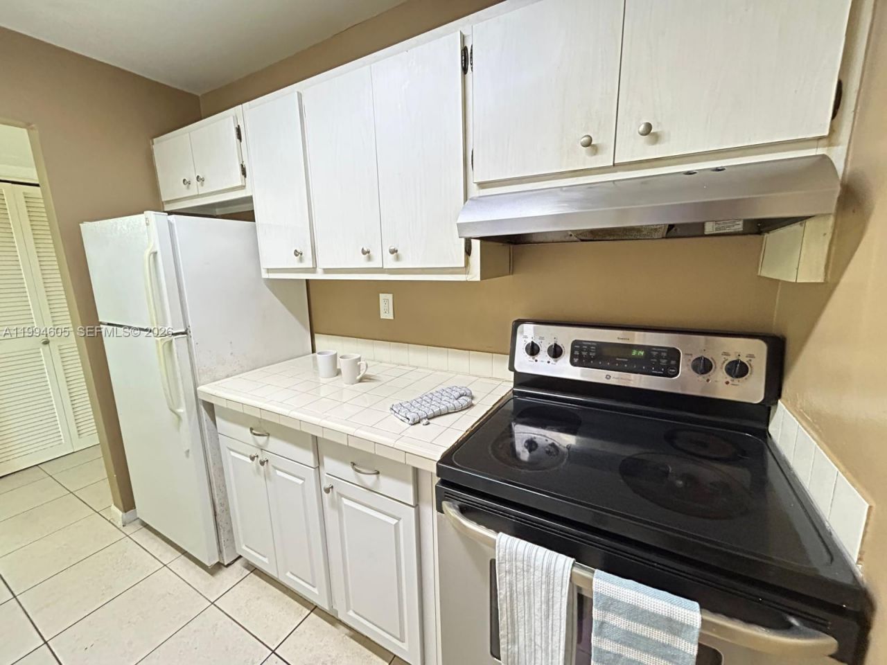 7483 SW 82nd St , Unit A203, Miami, FL 33143 Photo