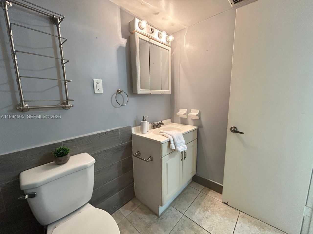 7483 SW 82nd St , Unit A203, Miami, FL 33143 Photo