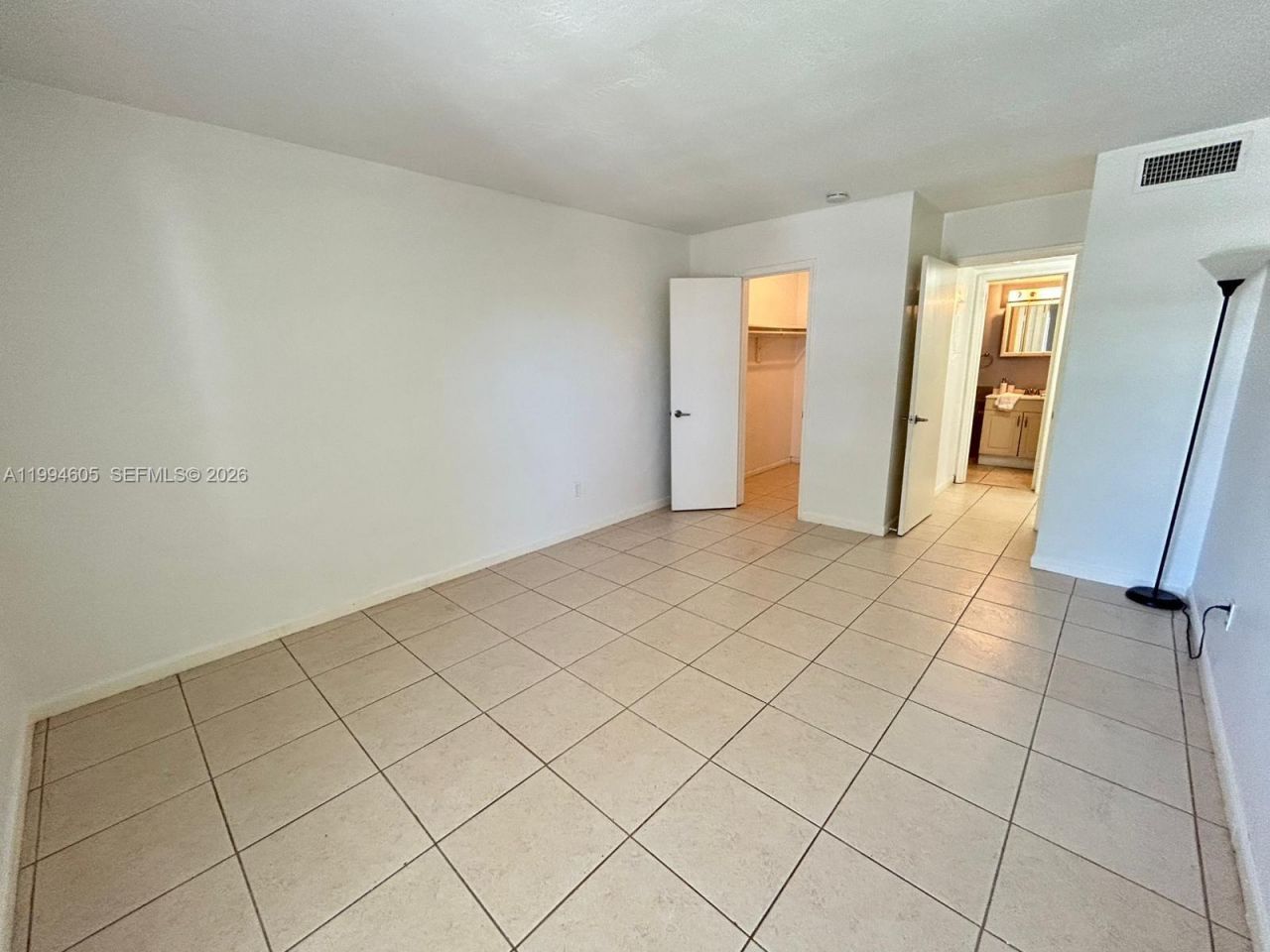 7483 SW 82nd St , Unit A203, Miami, FL 33143 Photo