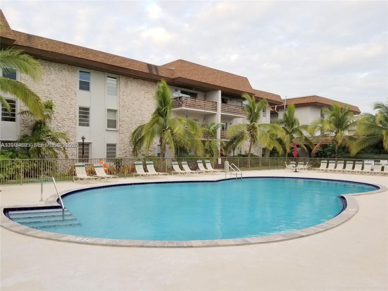 7483 SW 82nd St , Unit A203, Miami, FL 33143 Photo
