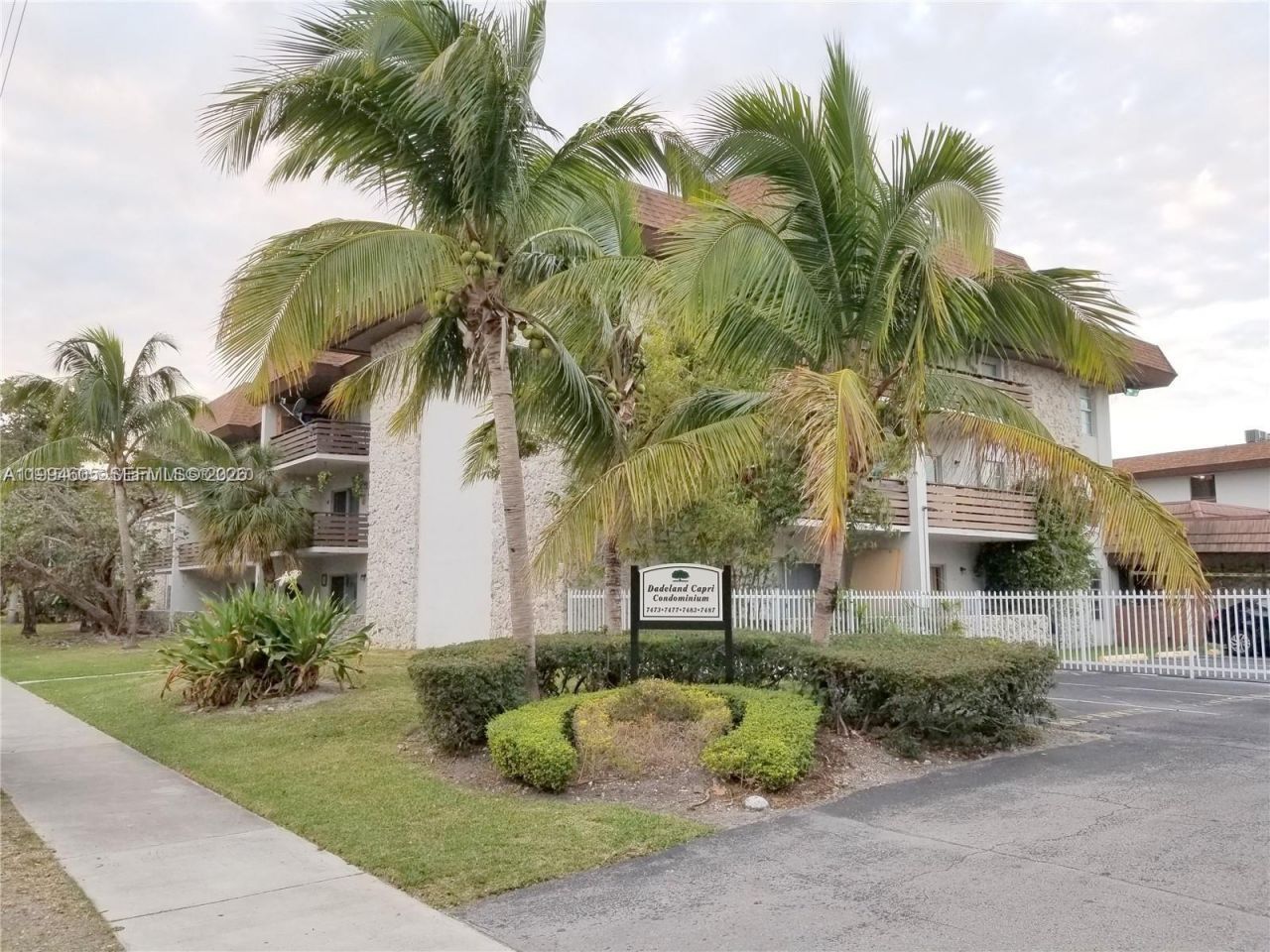 7483 SW 82nd St , Unit A203, Miami, FL 33143 Photo