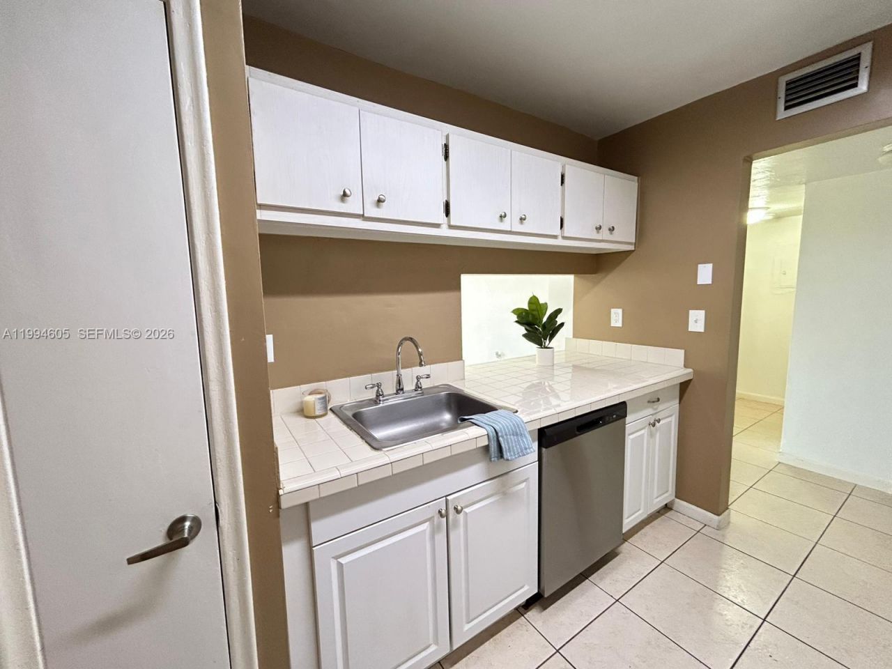 7483 SW 82nd St , Unit A203, Miami, FL 33143 Photo