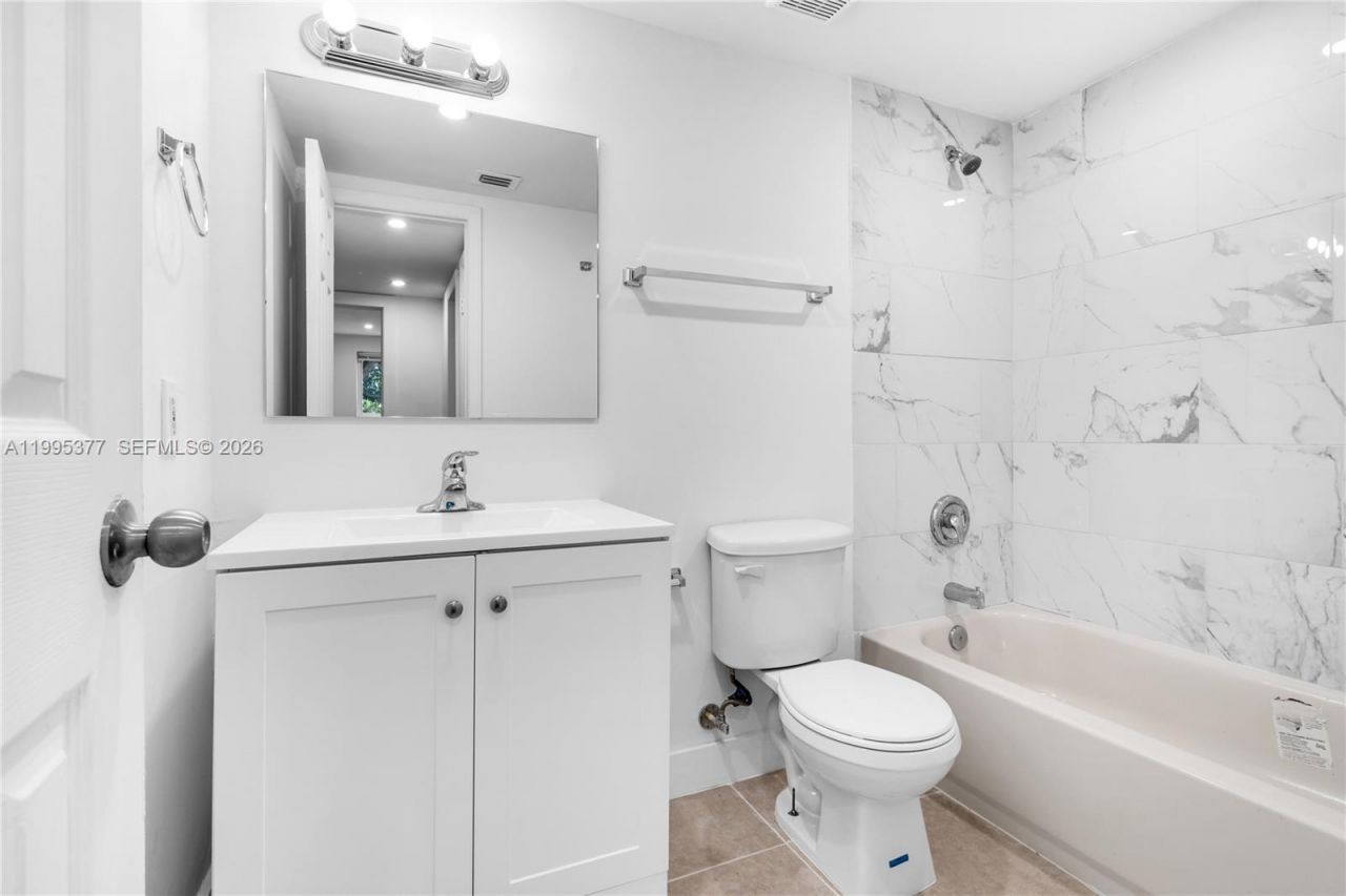 6445 NW 2nd Ave, Unit 2, Miami, FL 33150 Photo