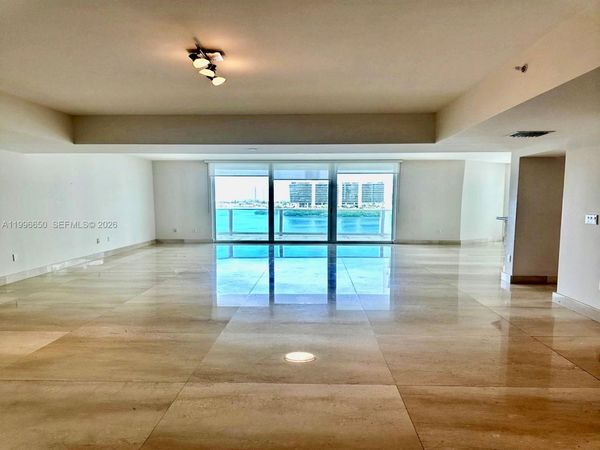 3301 NE 183rd St , Unit 809, Aventura, FL 33160
