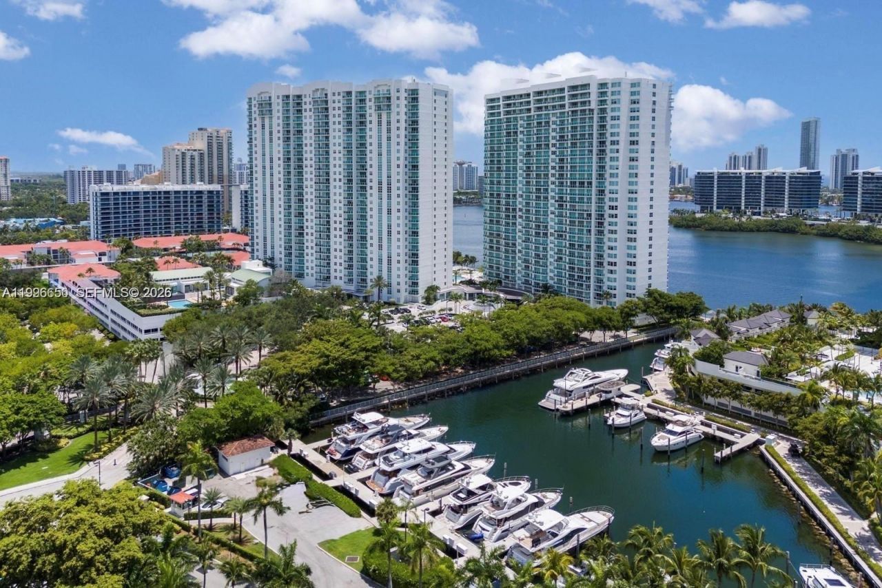 3301 NE 183rd St , Unit 809, Aventura, FL 33160 Photo