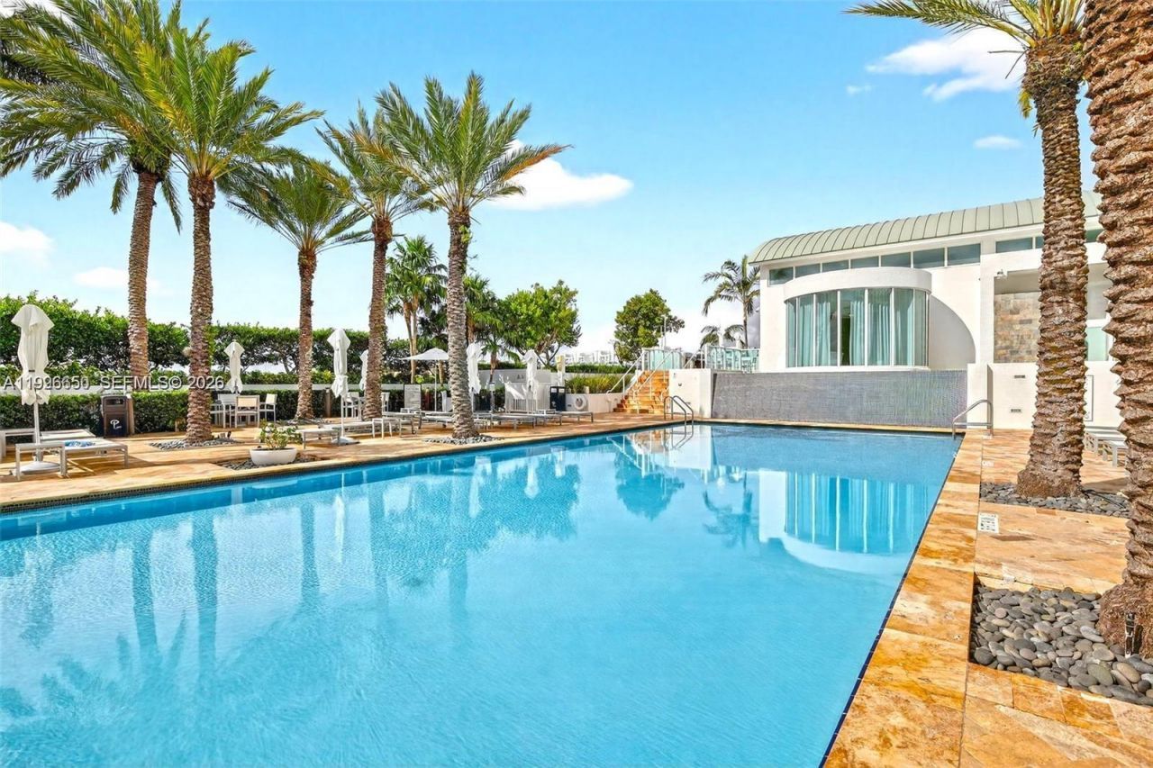 3301 NE 183rd St , Unit 809, Aventura, FL 33160 Photo