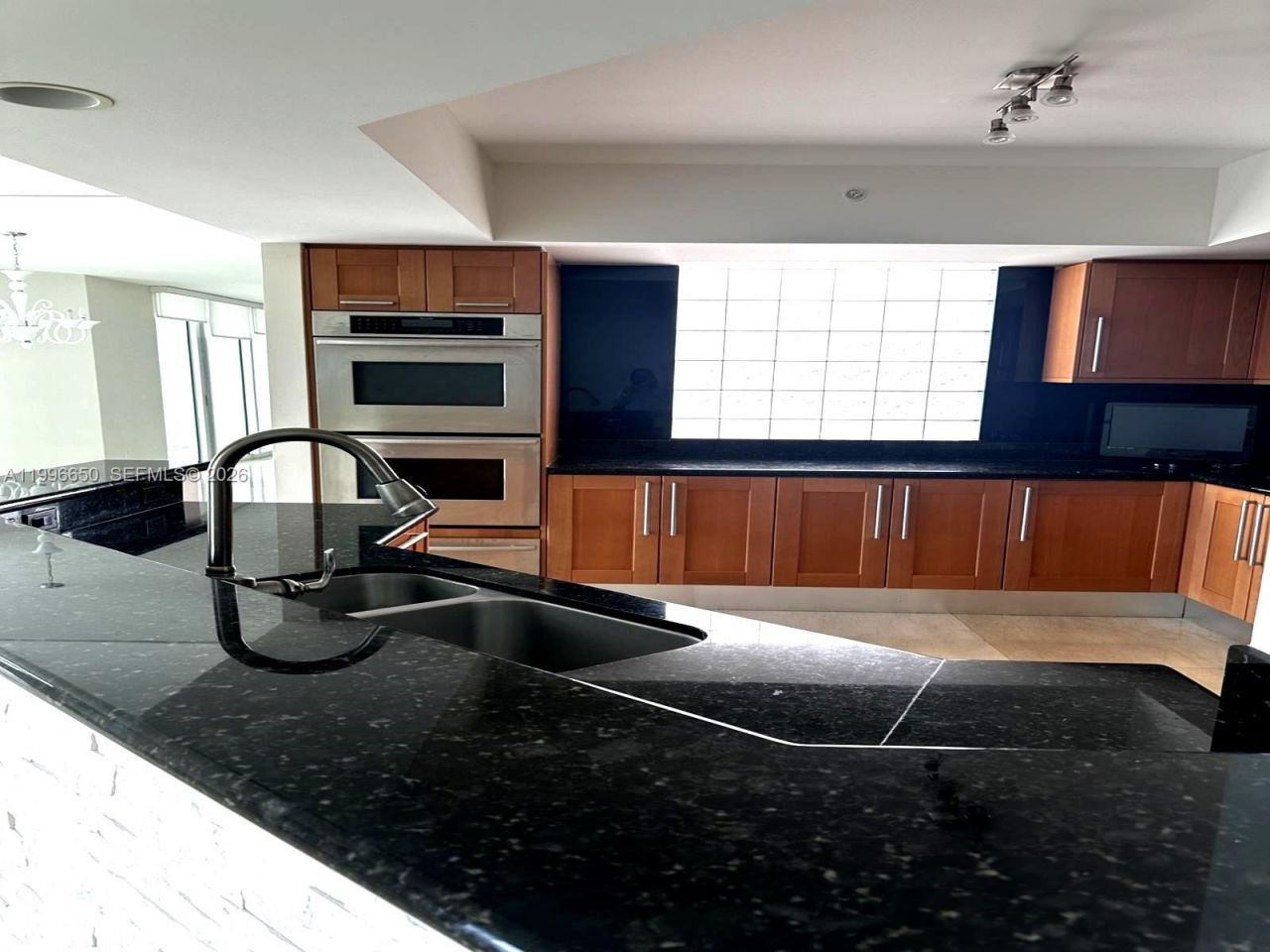 3301 NE 183rd St , Unit 809, Aventura, FL 33160 Photo