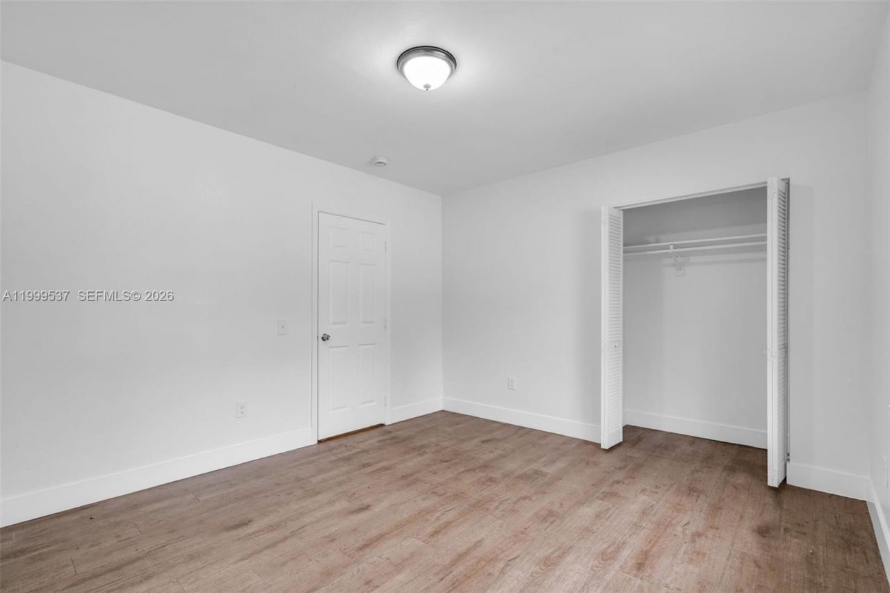 5549 NE Miami Ct, Unit 1, Miami, FL 33137 Photo