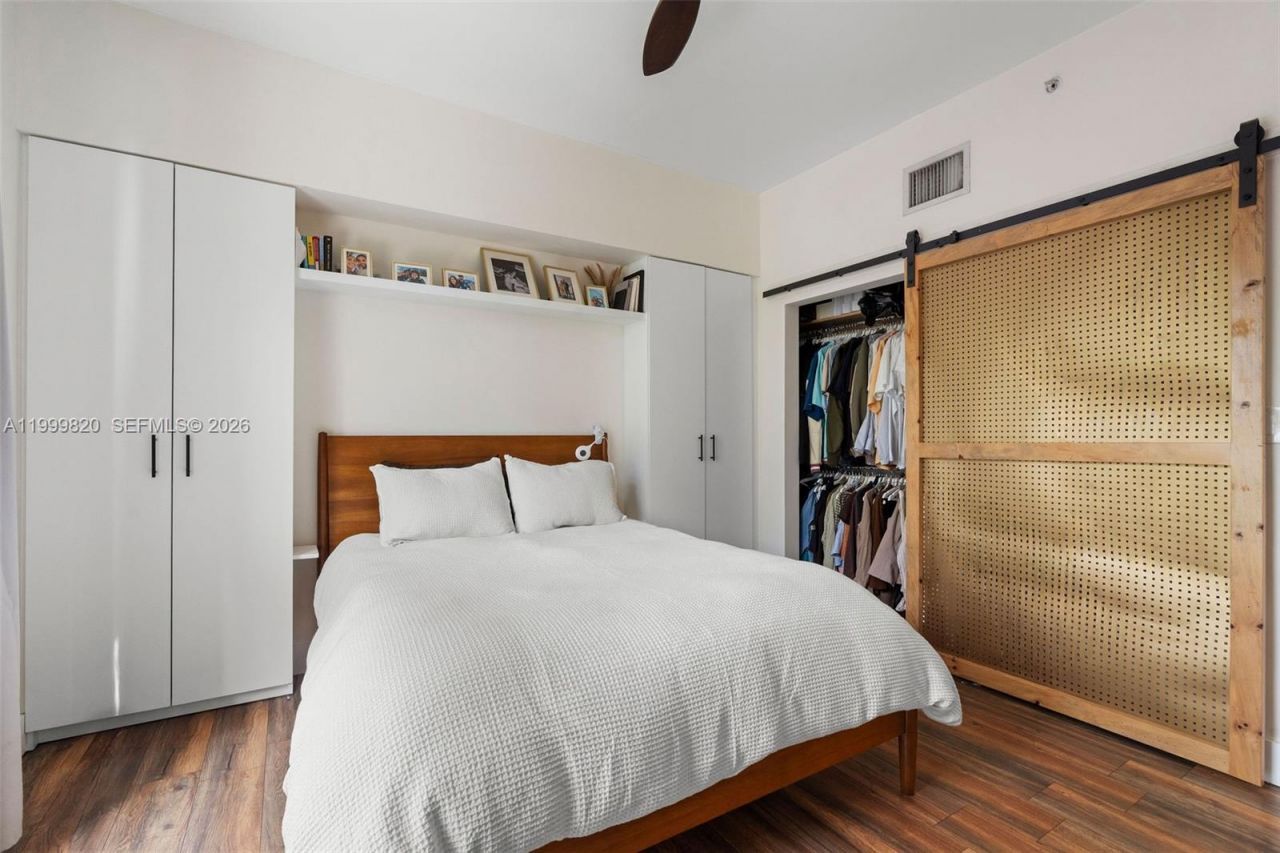 2650 SW 37th Ave , Unit 406, Miami, FL 33133 Photo