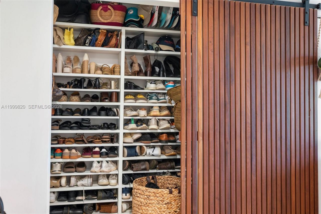 2650 SW 37th Ave , Unit 406, Miami, FL 33133 Photo