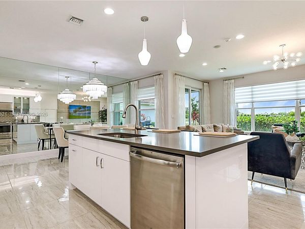 10736 SW Matisse Ln, Port St. Lucie, FL 34987