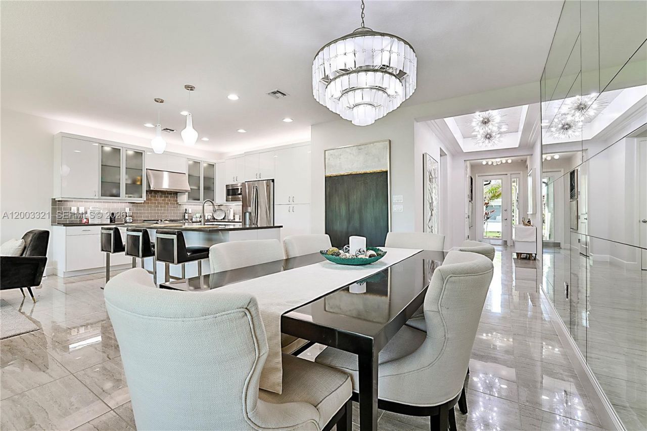 10736 SW Matisse Ln, Port Saint Lucie, FL 34987 Photo