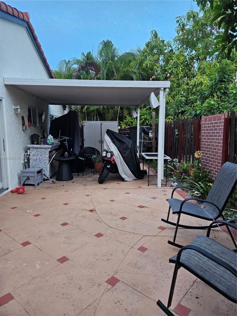 16314 SW 97th St , Miami, FL 33196 Photo