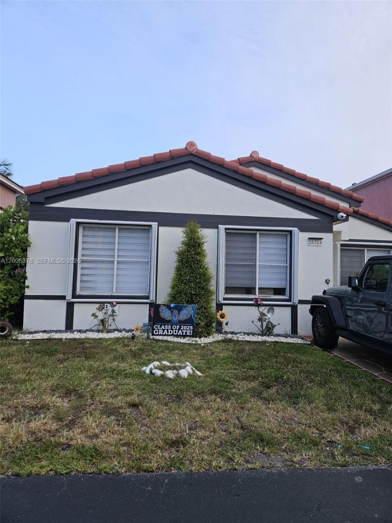 16314 SW 97th St , Miami, FL 33196 Photo