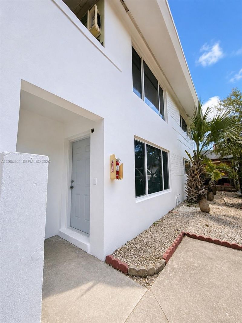 265 NE 55th Ter, Unit 1, Miami, FL 33137 Photo