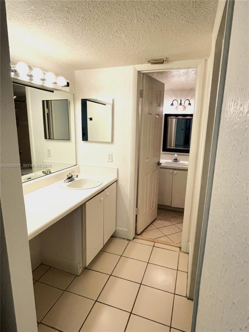 1100 Constitution Dr , Unit 1100-C, Homestead, FL 33034 Photo