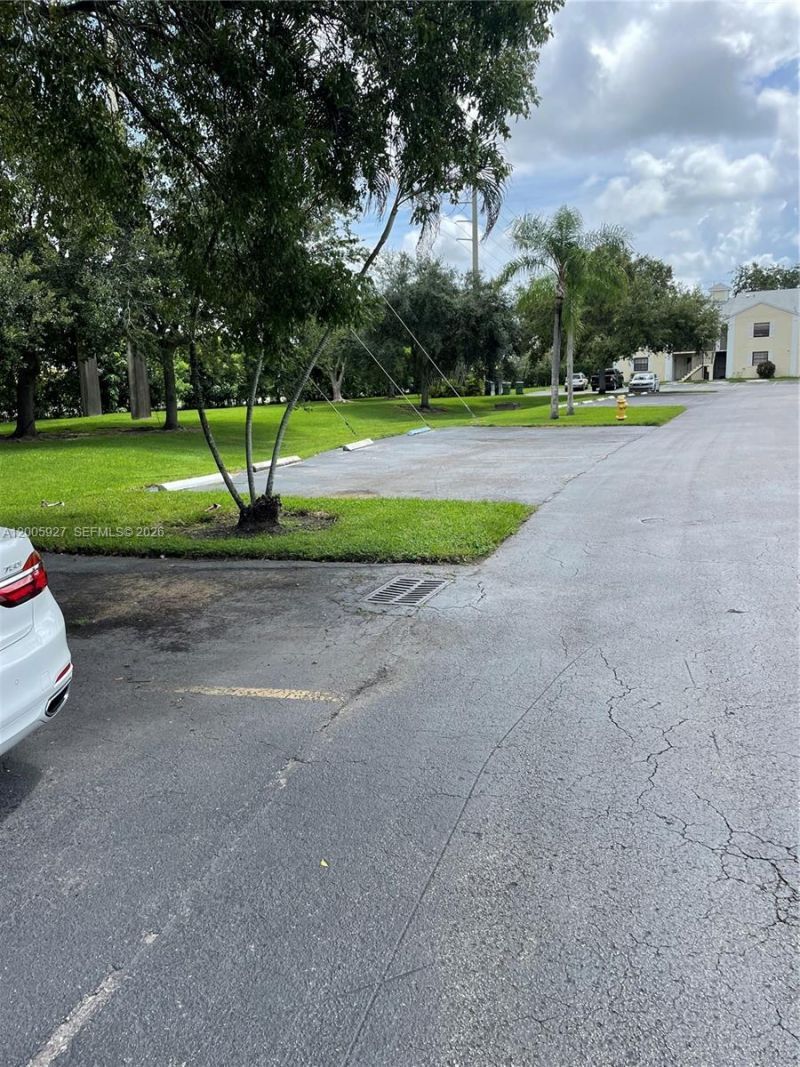 1100 Constitution Dr , Unit 1100-C, Homestead, FL 33034 Photo