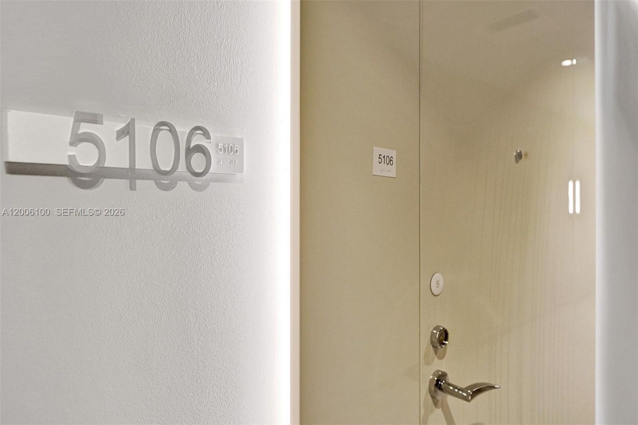 1000 Brickell Plaza, Unit PH5106, Miami, FL 33131 Photo