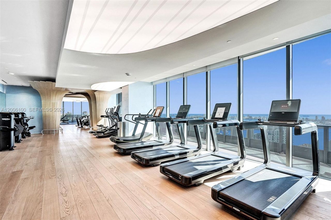 1000 Brickell Plaza, Unit PH5106, Miami, FL 33131 Photo