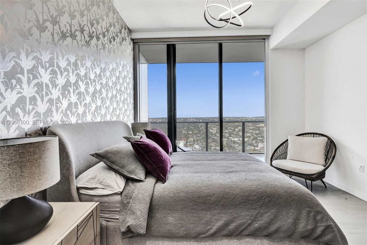 1000 Brickell Plaza, Unit PH5106, Miami, FL 33131 Photo
