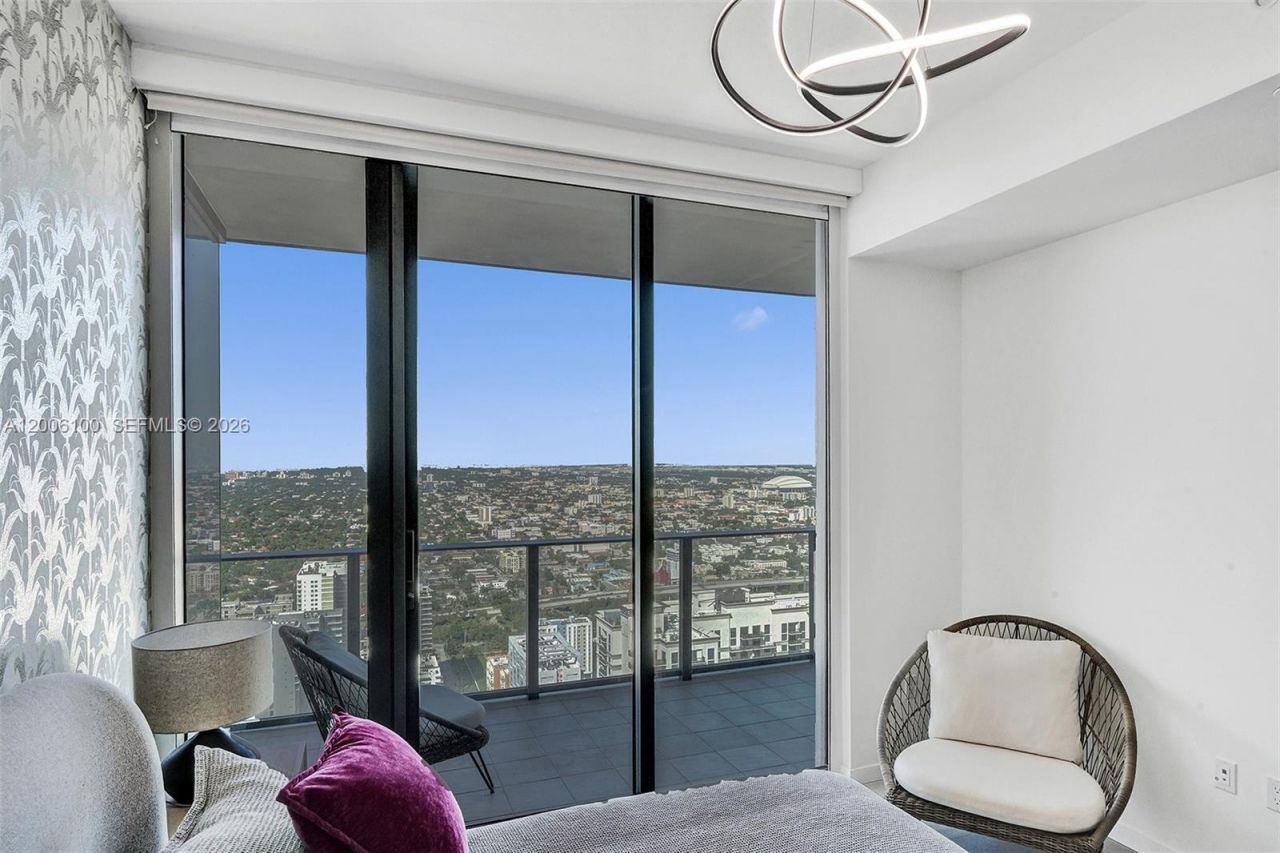 1000 Brickell Plaza, Unit PH5106, Miami, FL 33131 Photo