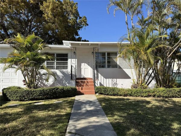 5353 SW 6th St , Unit -, Miami, FL 33134