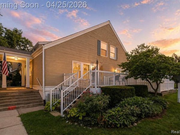 21256 E Glen Haven Circle , Novi, MI 48167