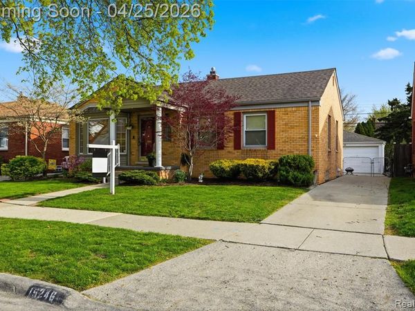 15246 Jonas Avenue , Allen Park, MI 48101