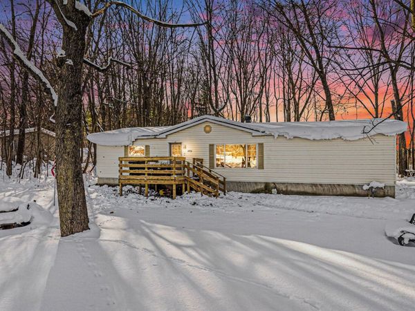 1476 Goodrich Street, Allegan, MI 49010