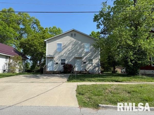 312 E HESTER Street , Carbondale, IL 62901