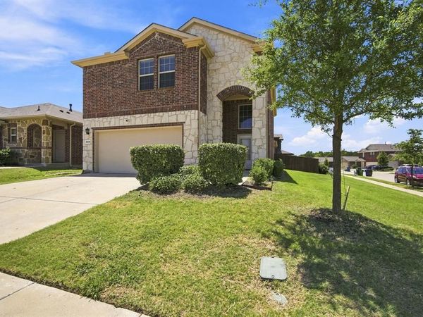 2070 Puma Street, Crandall, TX 75114