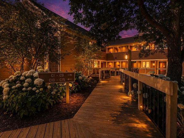 C9 Long Bay Point Drive, GALENA, IL 61036